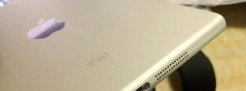 Is dit de achterkant van de iPad Mini?